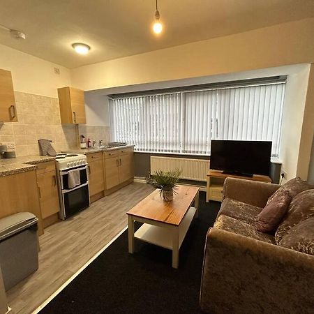 Two Bedroom Apartment Room 18 Стоктън он Тийс Екстериор снимка